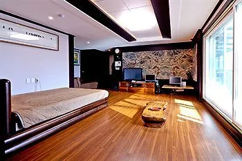 ** Motel Comma Hotel Busan South Korea