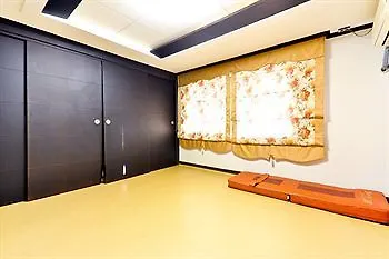 Comma Hotel Pusan 2*,  Jižní Korea