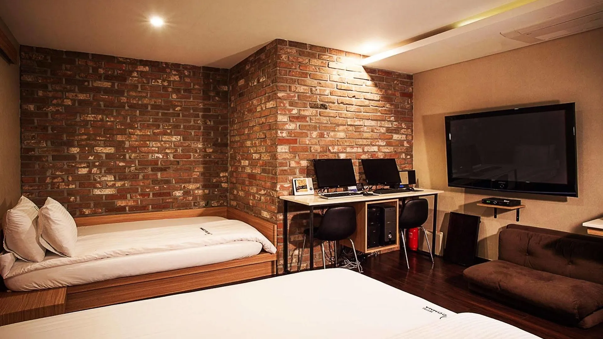 Comma Hotel Pusan 2*,  Jižní Korea