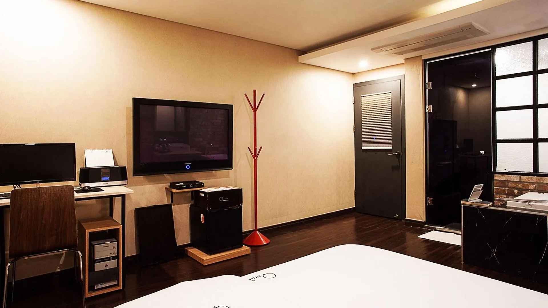 Comma Hotel Pusan Motel
